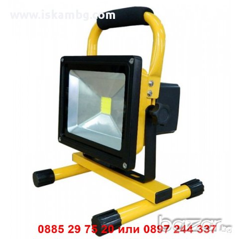 Акумулаторен LED прожектор със стойка 12/220v - код 1105, снимка 2 - Прожектори - 12235979