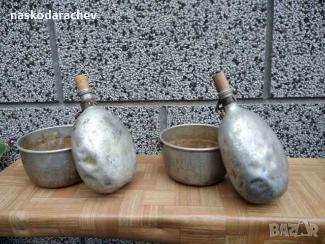 Автентични военни алуминиеви манерки за вода и канчета за храна, снимка 2 - Антикварни и старинни предмети - 23416890
