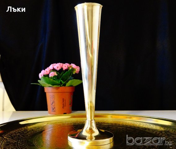 Бронзова ваза за една роза,салфетник,свещник. 