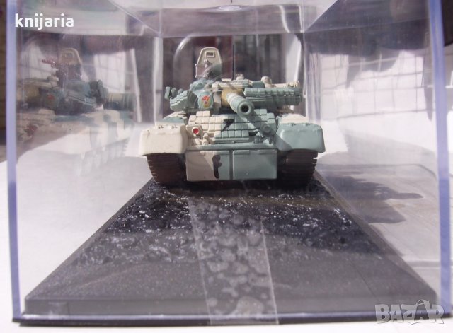 Макет на Танк T-80, снимка 2 - Колекции - 24650334