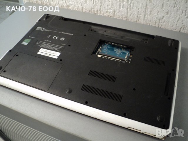 Лаптоп SonyVaio SVE171G11M, снимка 3 - Лаптопи за дома - 24892041