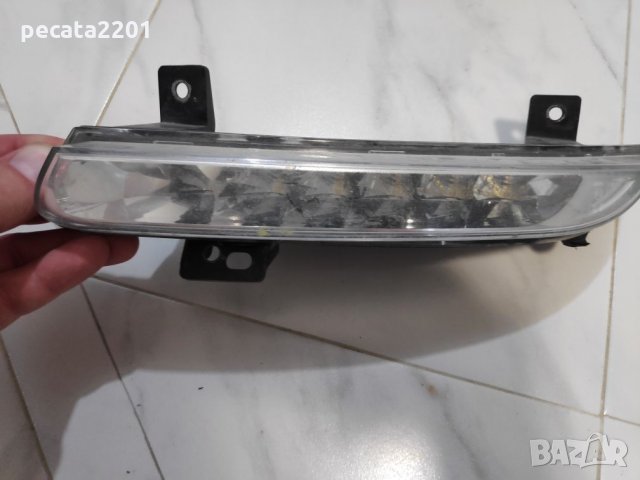 Продавам - оригинална дясна Лед дневна светлина за Рено