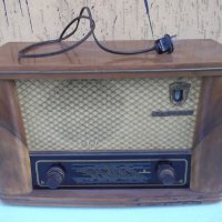 Радиоапарат "Хр. Ботев - P III 56 - 1" работещ, снимка 1 - Други ценни предмети - 24815918