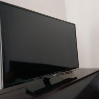 SMART Телевизор Philips 32PFK5300/12 със счупена матрица на части, снимка 1 - Телевизори - 26077203