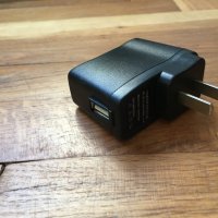 USB зарядно/адаптер - US standard , снимка 1 - Оригинални зарядни - 23361706
