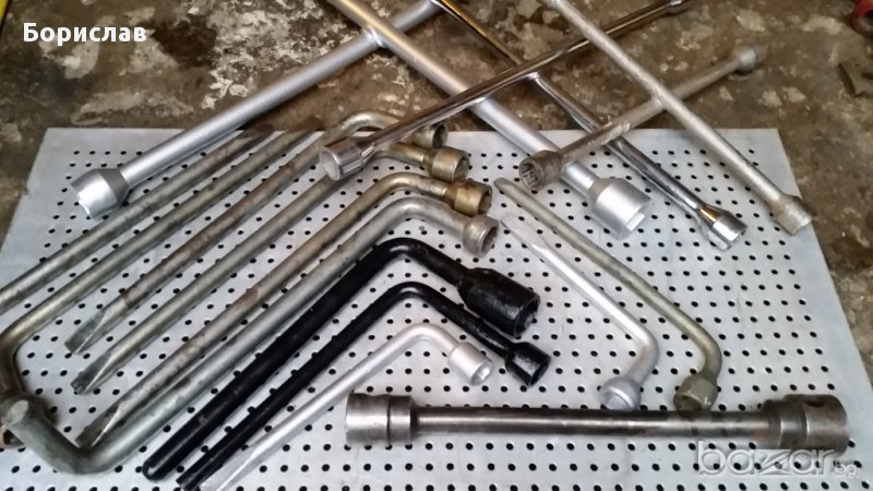 Ключове за гуми, снимка 1