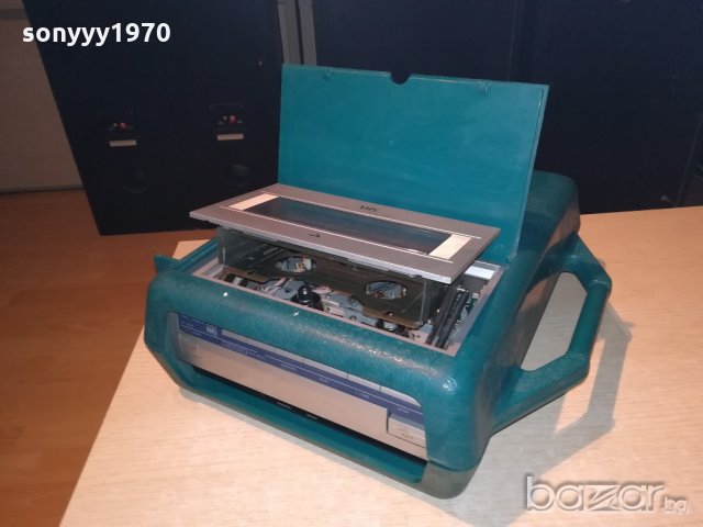 funai-made in japan-ретро видео с куфар-внос швеицария, снимка 3 - Плейъри, домашно кино, прожектори - 21237914