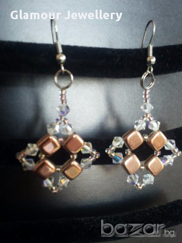 Обеци с кристали и мъниста