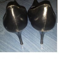 Страхотни италиански обувки, черни, 38 н-р, снимка 2 - Дамски обувки на ток - 16243014