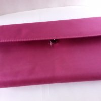 Дамска чанта тип портмоне лилаво , снимка 1 - Чанти - 24600338