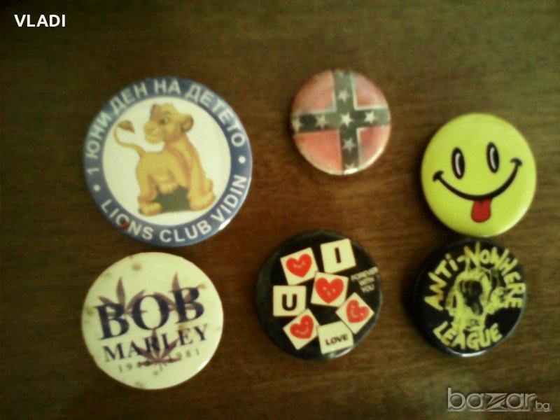 Значки, снимка 1