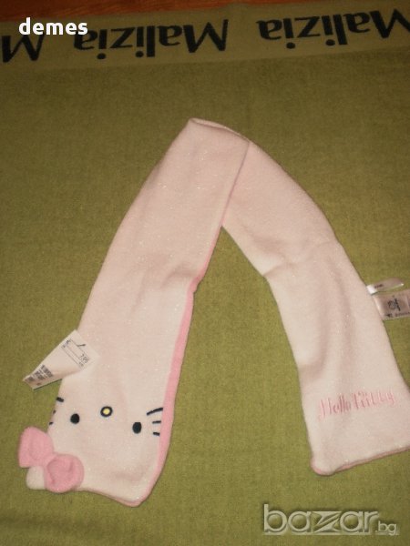 Детско шалче Hello Kitty в розово и бяло, снимка 1