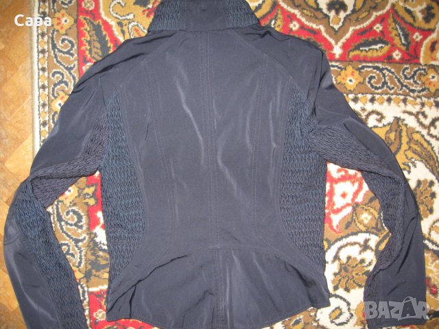 Спортно сако MARCCAIN  дамско,М, снимка 3 - Сака - 23011888