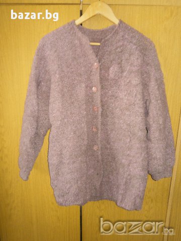 Дамска плетена вълнена жилетка