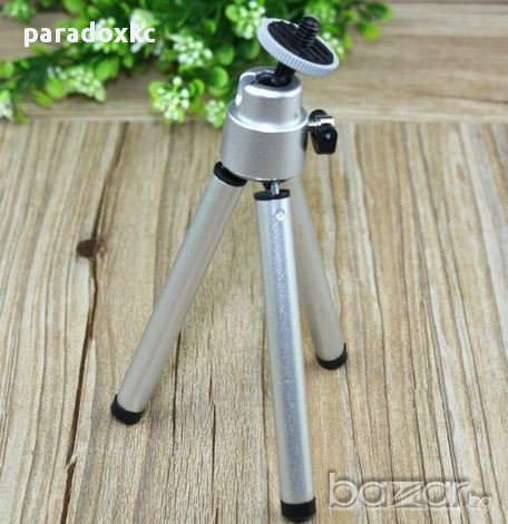 Мини трипод за екшън камери, фотоапарати и видеокамери