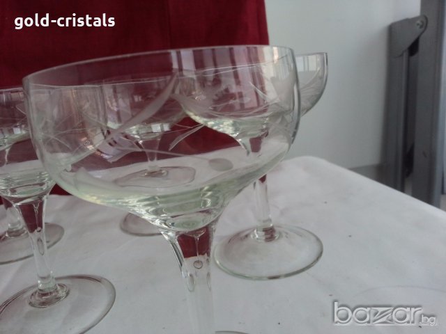 стъклени чаши гравирани