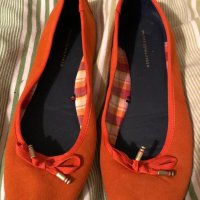 Tommy Hilfiger Дамски оранжеви обувки, снимка 1 - Дамски ежедневни обувки - 24841551