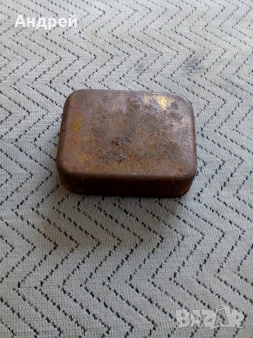 Стара кутия RISINETTEN, снимка 3 - Антикварни и старинни предмети - 25518042