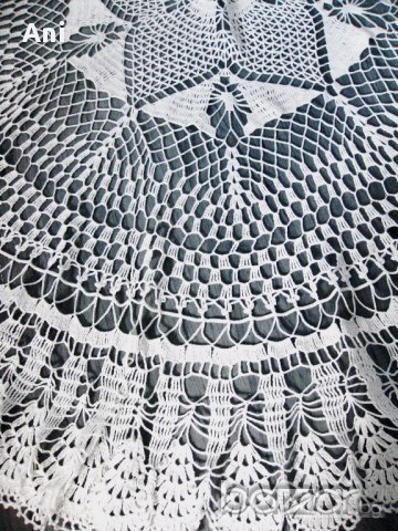 Нова ръчно плетена покривка за маса , снимка 6 - Декорация за дома - 15753559