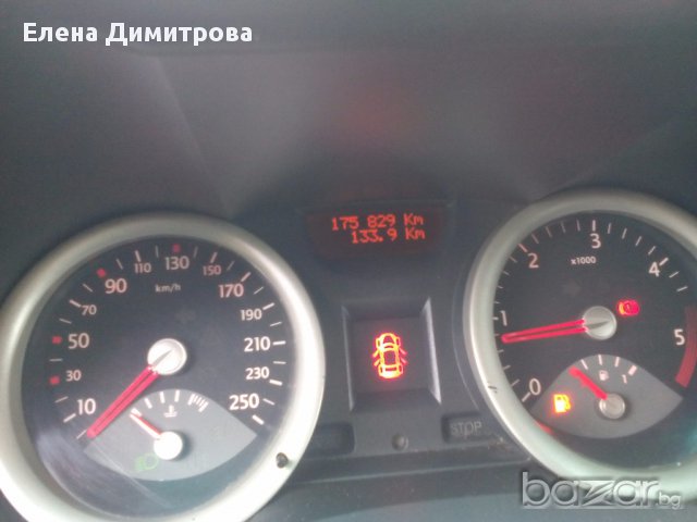 Рено меган 1.5Дци 101конски сили.На части! , снимка 7 - Автомобили и джипове - 6304729