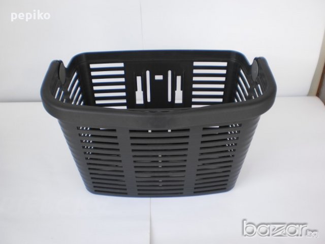 Продавам колела внос от Германия  оригинална Италианска кошница за велосипед BELLELLI , снимка 2 - Аксесоари за велосипеди - 17797078