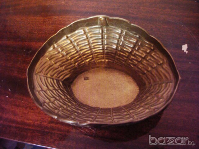 Стара бронзова кошничка, снимка 3 - Антикварни и старинни предмети - 6740314