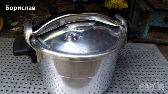 Тенджера под налягане 5 л., снимка 3 - Съдове за готвене - 21554829
