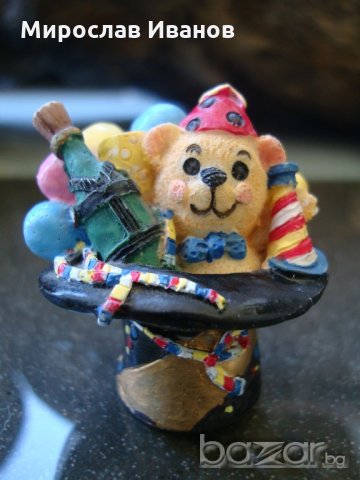 "Мече в шапка"- статуетка от Холандия, снимка 1