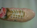 Розови спортни обувки за момиче с ластични връзки, водонепропускливи, снимка 1 - Детски маратонки - 9619657