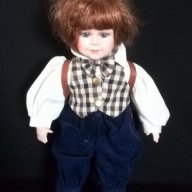 Винтидж кукла-ученик, снимка 1 - Антикварни и старинни предмети - 14386539