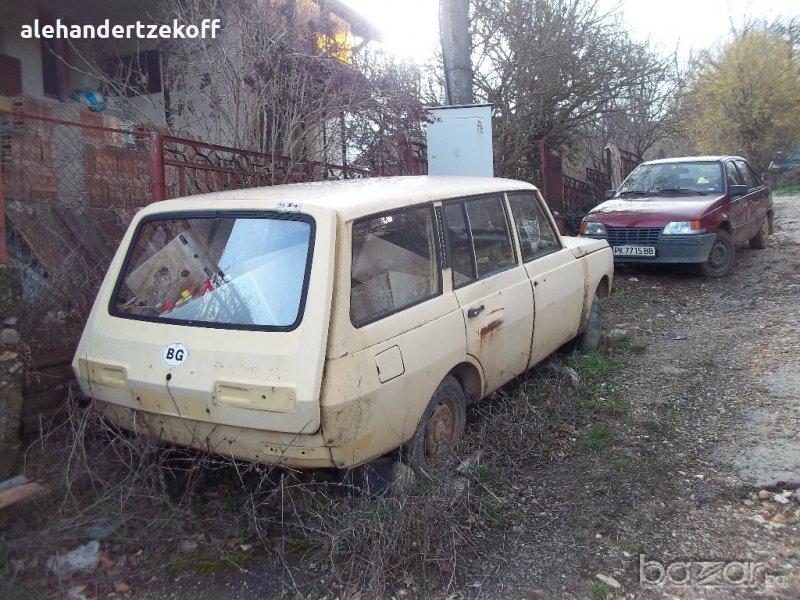 Вартбург 353 комби за части, снимка 1