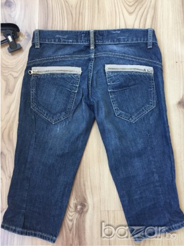 Дамски дънкови бермуди ZARA TRF оригинал, size 34/XS, отлично състояние, като нови!, снимка 6 - Къси панталони и бермуди - 17755680