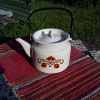 Стар емайлиран чайник #4, снимка 1 - Антикварни и старинни предмети - 25578591