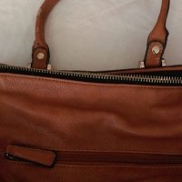 Дамска чанта от естествена кожа, снимка 5 - Чанти - 21415768