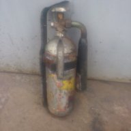 продавам пожарогасител цо2, снимка 1 - Други машини и части - 9054548
