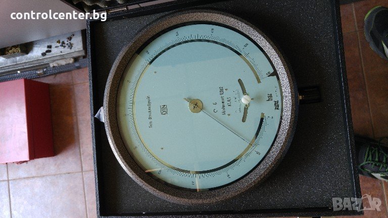 Манометър контролен 0 - 0.60 бара ф250 мм., снимка 1