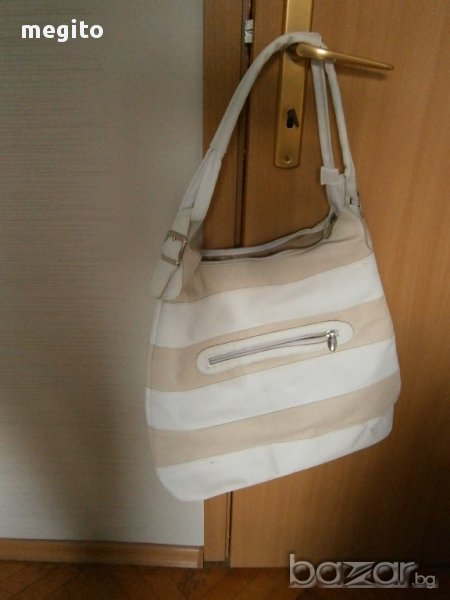 Нова дамска бяла чанта, снимка 1
