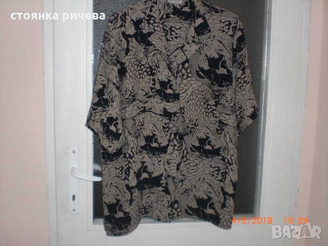 продавам дамска блуза-риза с къс ръкав от Германия, снимка 1
