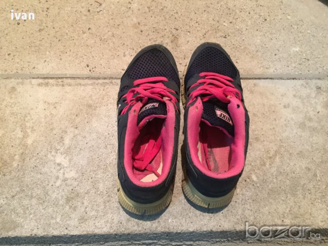 Nike Free, снимка 4 - Маратонки - 15777250
