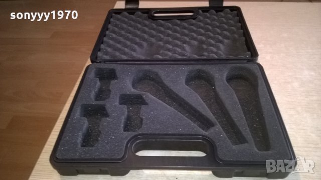 behringer-празен куфар за микрофони-31х22х6см, снимка 7 - Микрофони - 24971375