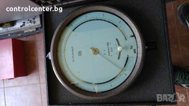 Манометър контролен 0 - 0.60 бара ф250 мм.