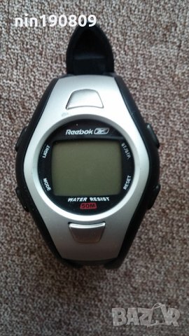 Часовник Reebok
