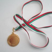 златен медал, снимка 1 - Фен артикули - 25514254