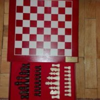 Шах в стилна дървена кутия., снимка 1 - Шах и табла - 20443111