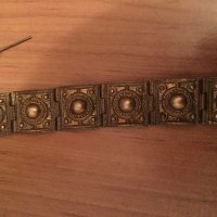 Автентична бронзова гривна, снимка 1 - Антикварни и старинни предмети - 23881772