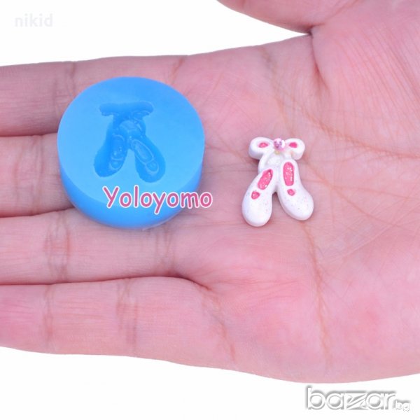 мини Балетни цвички обувки балеринки силиконов молд форма декорация украса фондан торта, снимка 1