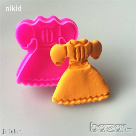 рокля пластмасов резец с бутало и релеф украса декор мъфини фондан и др
