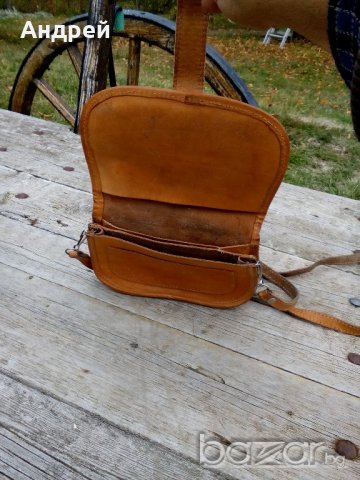 Дамска кожена чанта, снимка 6 - Антикварни и старинни предмети - 19716771
