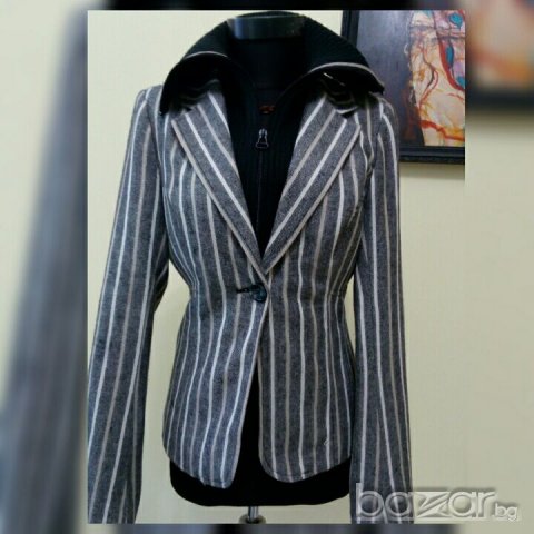 Дамско спортно сако, снимка 1