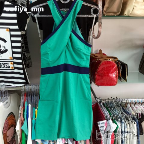 Дамска Зелена рокля, снимка 1 - Рокли - 10858299